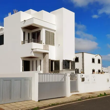 Beach Arrieta (Lanzarote)