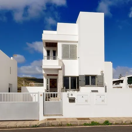 Villa Beach *